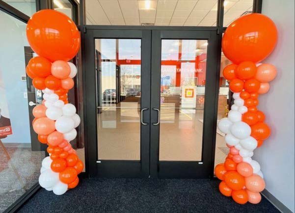 Sharaf DG balloon décor